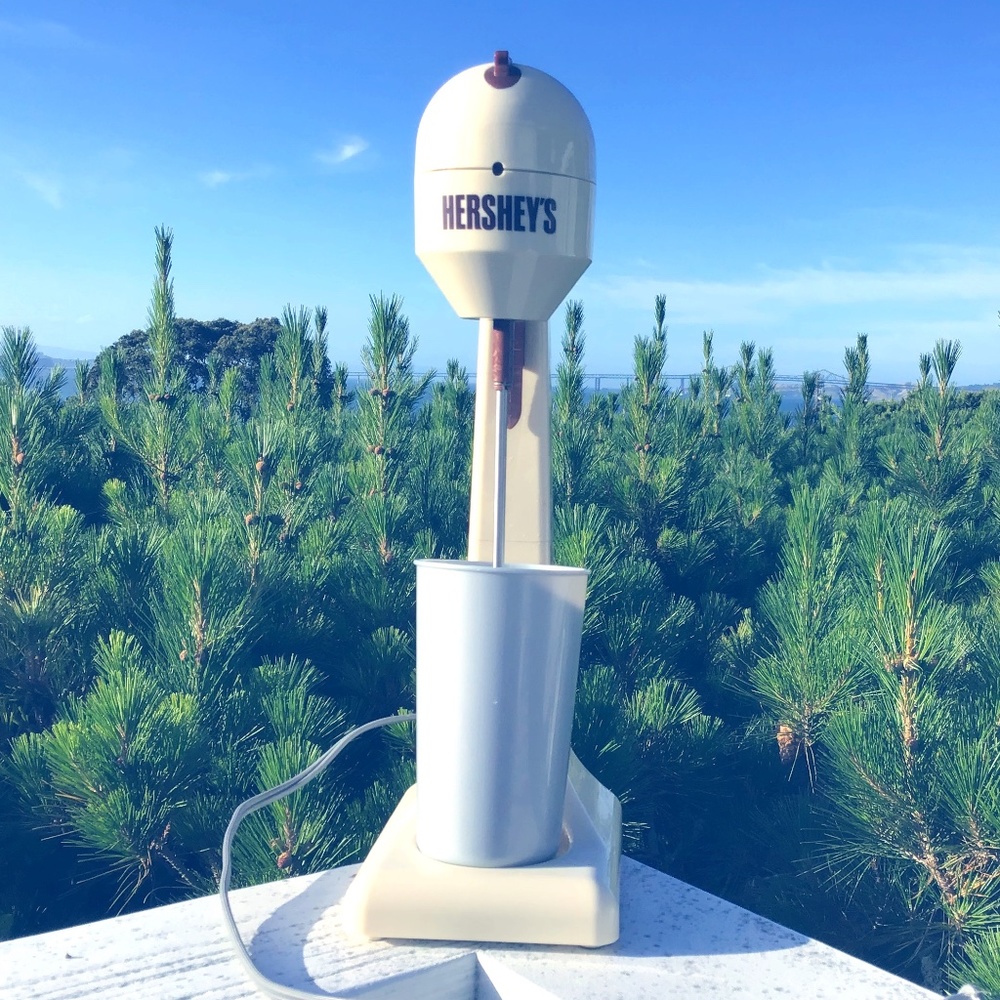 HERSHEYS  Milkshake Maker